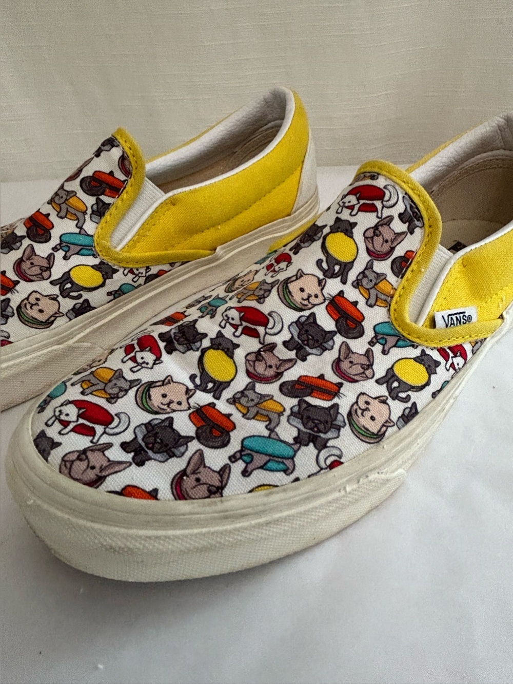 Vans Custom Dog and Cat Slip-On Shoes in White with Yellow Trim - Picture 3 of 8